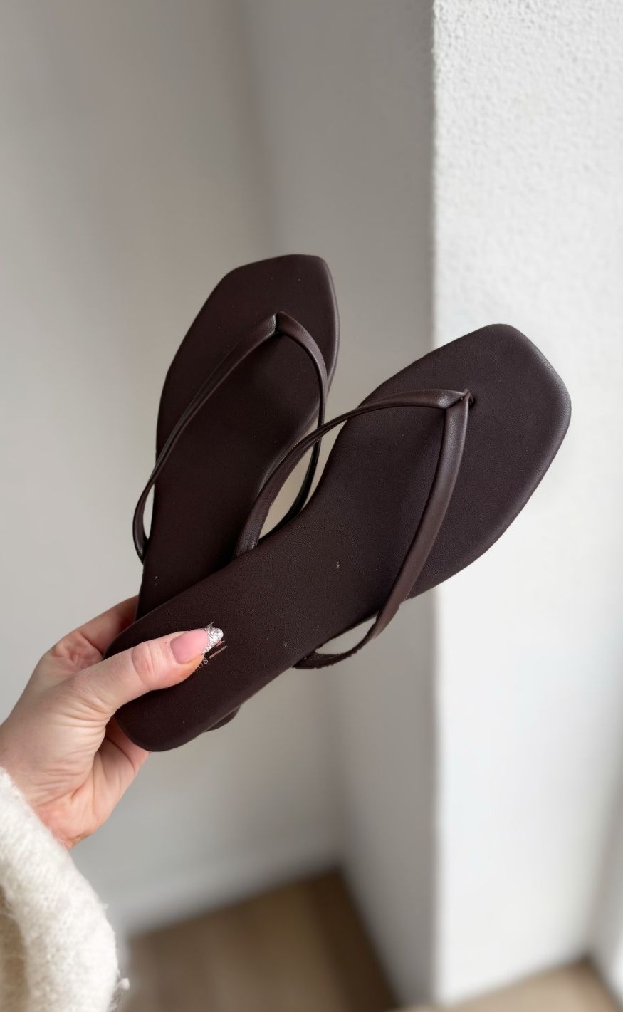 Chosen Flip Flops - Chris - Dark Maroon
