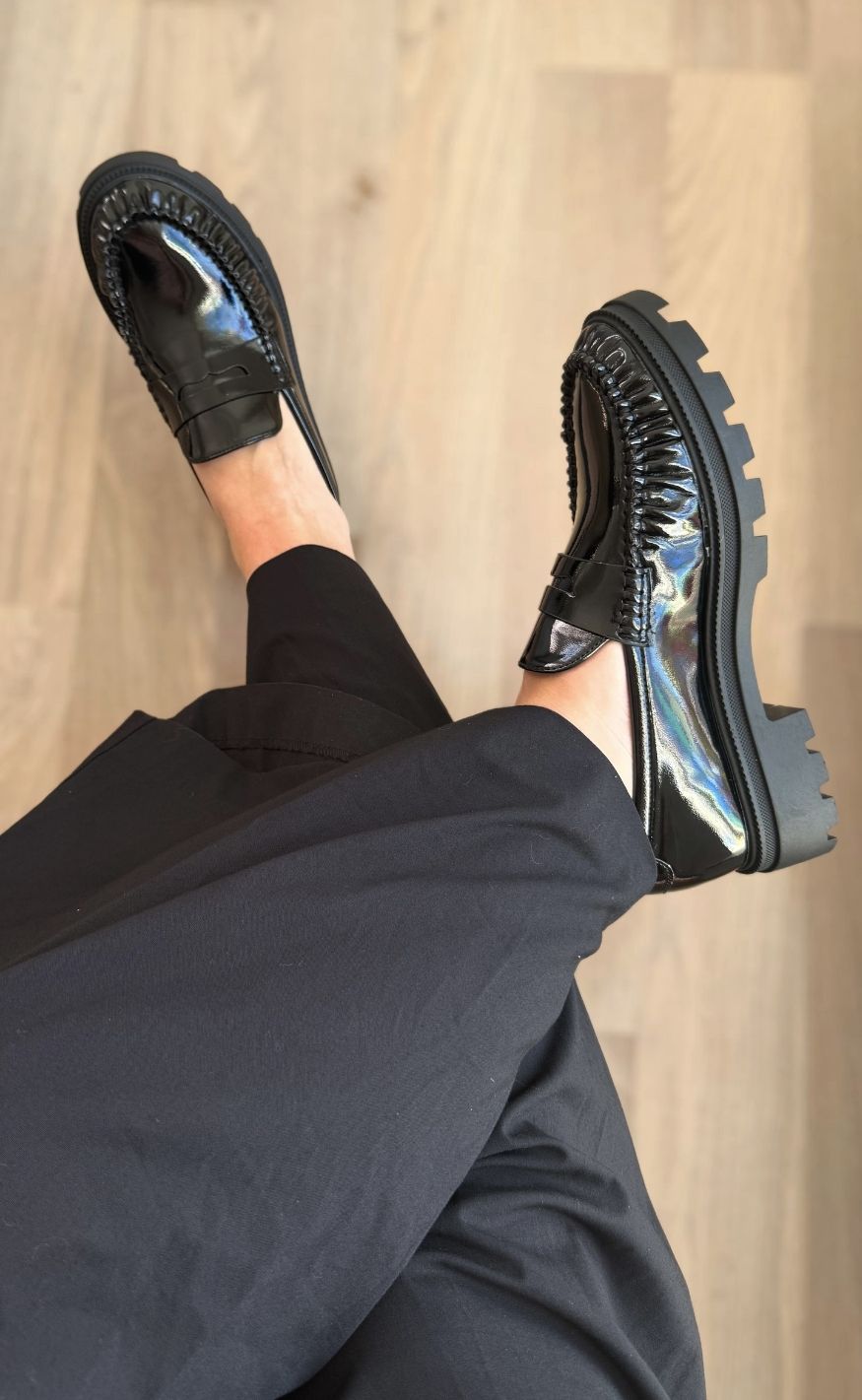 Chosen Loafers - Marika Shiny - Black