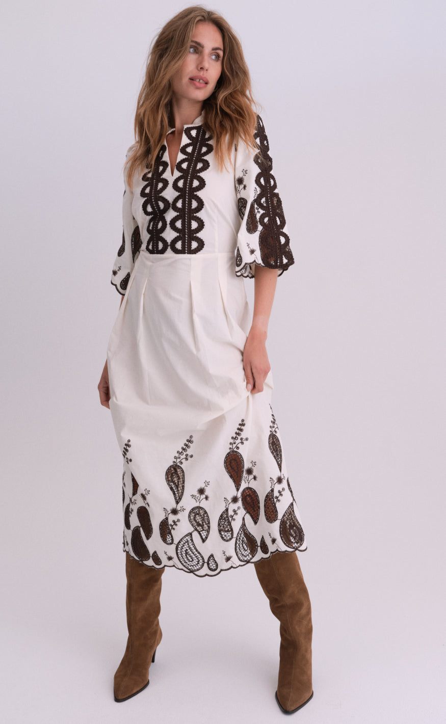 Gossia Kjole - Safina - Creme/Brown