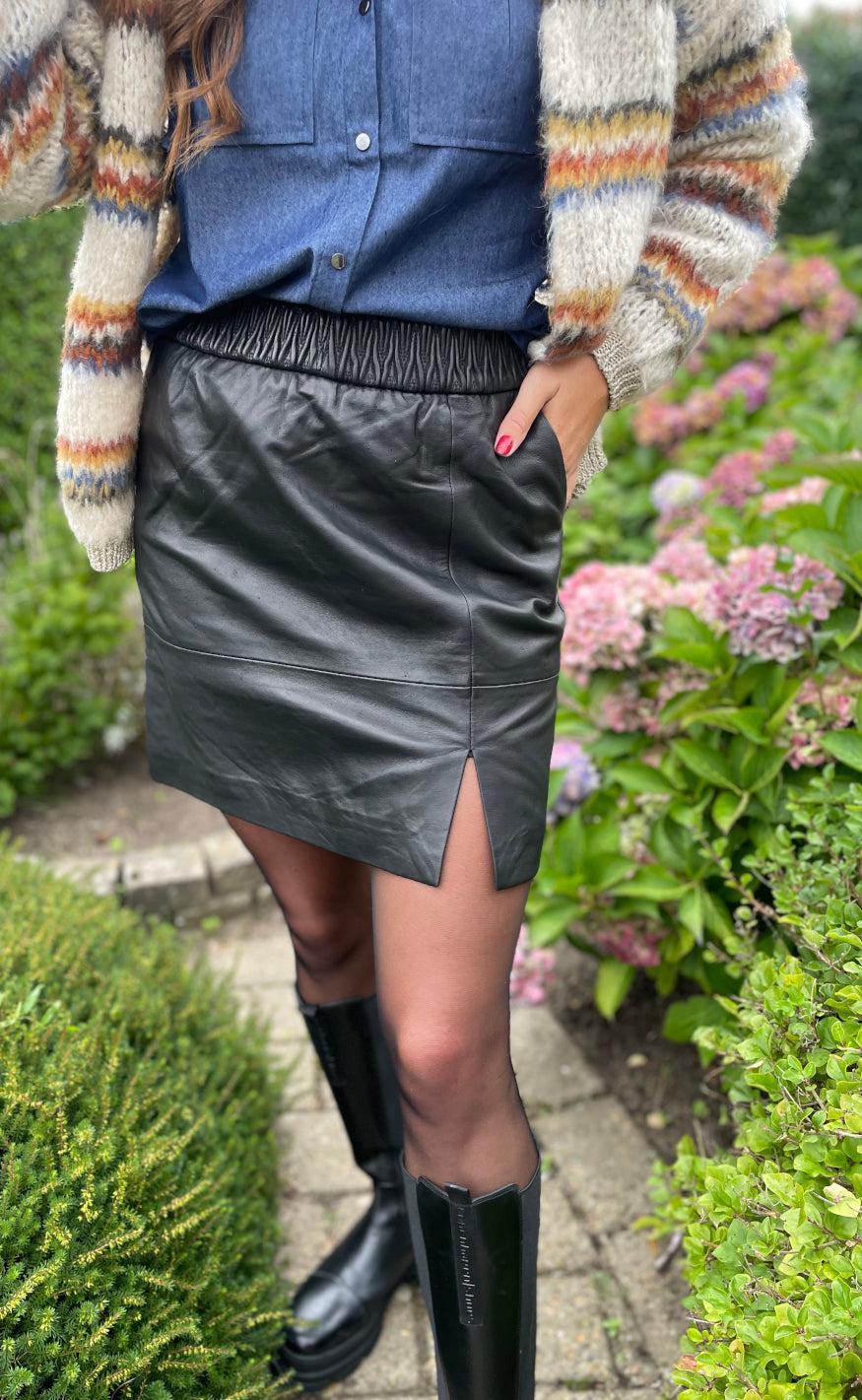 Gossia Nederdel - Sofja - Black