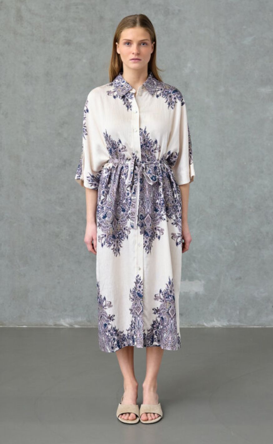 Love & Divine Kjole - Love1554 - Champagne Paisley