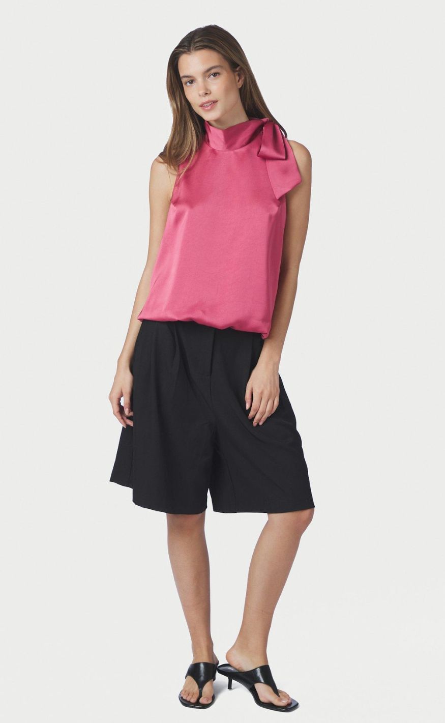 Neo Noir Top - Veda Heavy Sateen - Cherry Pink