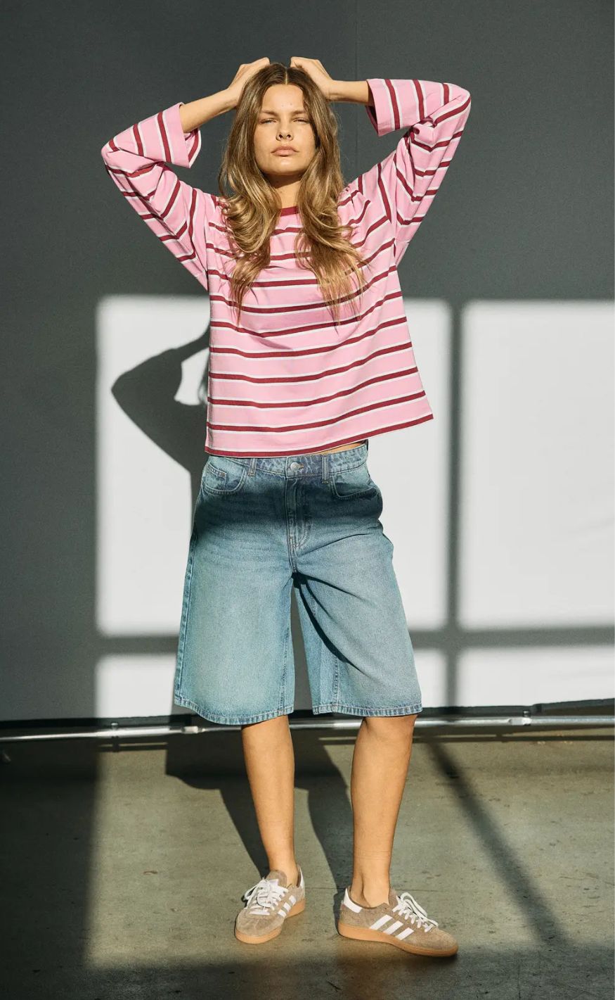 Noisy May Shorts - Mindie Bermuda - Blue