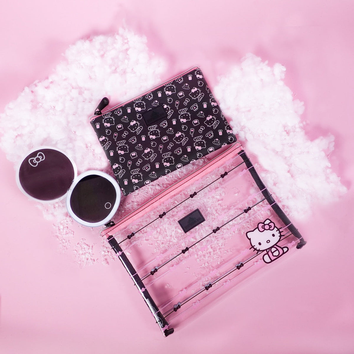 IMPRESSIONS VANITY - JUEGO DE BOLSA DELGADA HELLO KITTY® + PAQUETE COMPACTO DE RAYAS (1 UDS.)