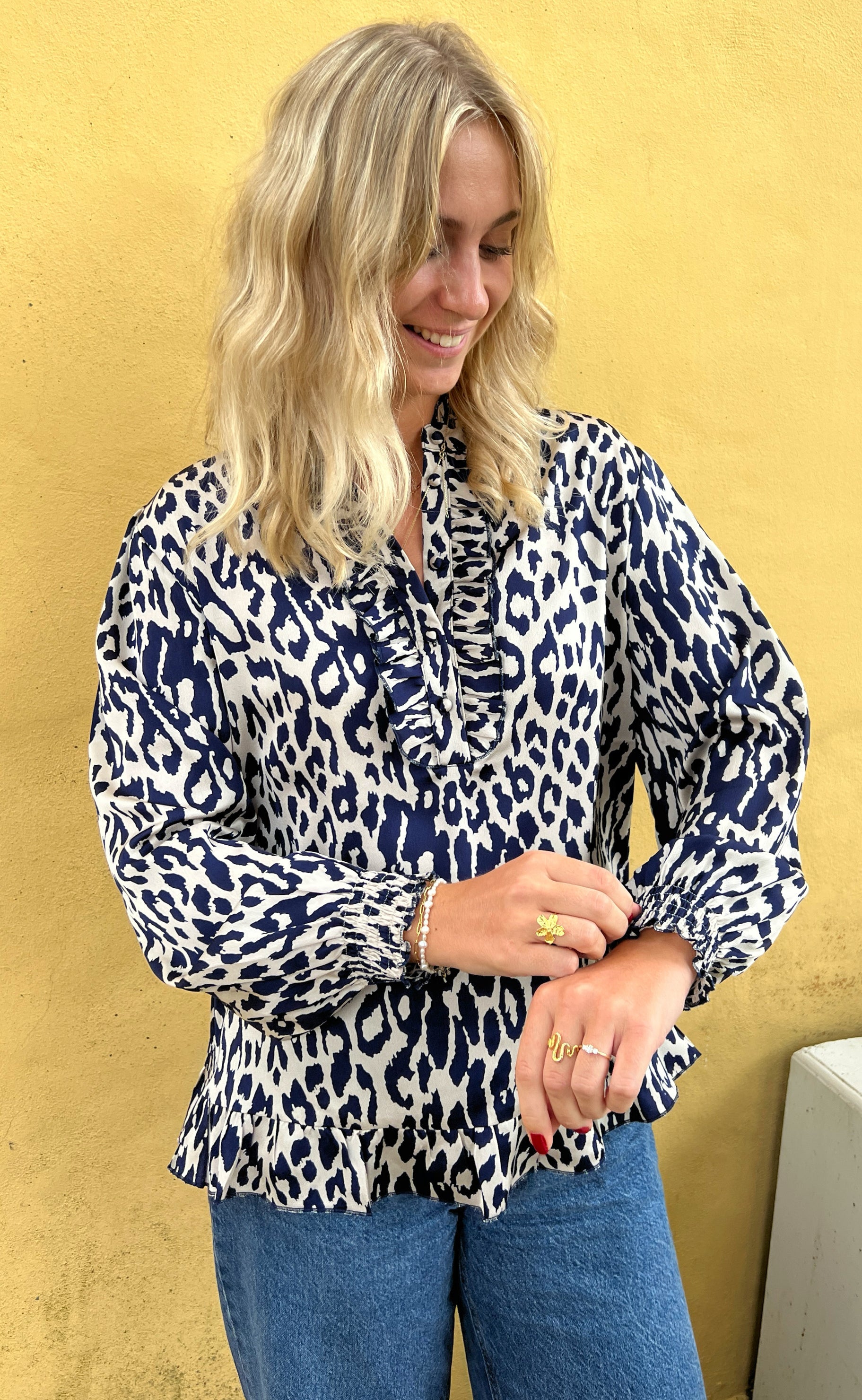 Say INA Copenhagen Bluse - Pia - Navy Blue Leopard