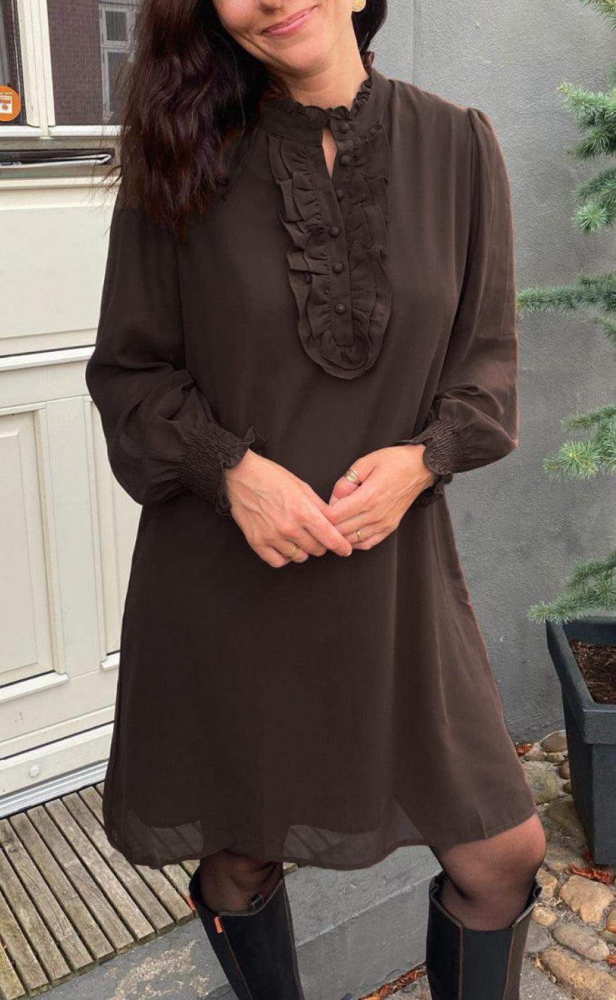Say INA Copenhagen Kjole - Cami - Chocolate