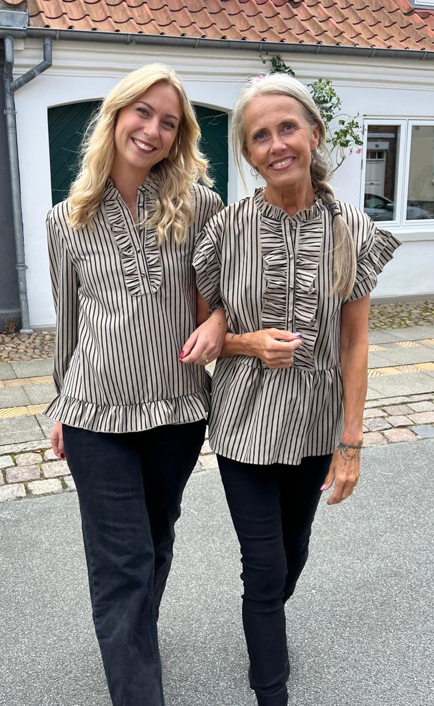 Say INA Copenhagen Top - Freya - Brown/Black Stripe