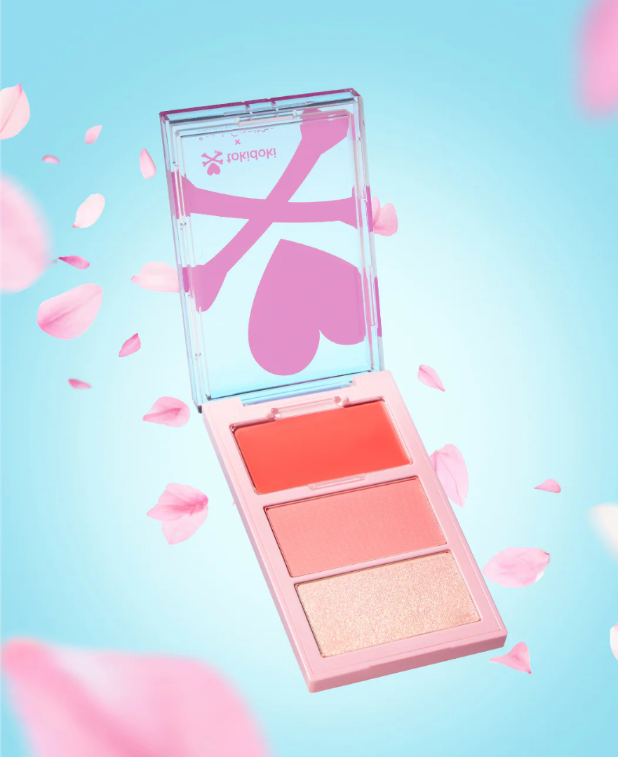 BEAUTY CREATIONS X TOKIDOKI- PEACH BLOSSOM- BLUSH TRIO- 1PC