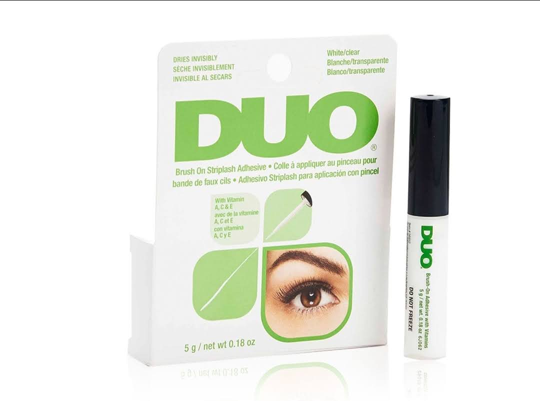 DUO - PINCEL VERDE SOBRE ADHESIVO STRIPLASH - 6 PZ